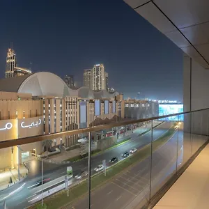 Luxurious Stylish Across Mall Burj Khalifa City Views , Dubaï Émirats arabes unis